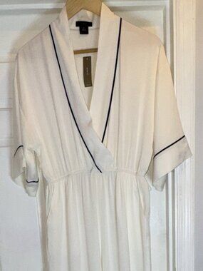 J Crew Off White/Navy Piping Lounge /Nite Out Jumpsuit Size Small NWT No Belt